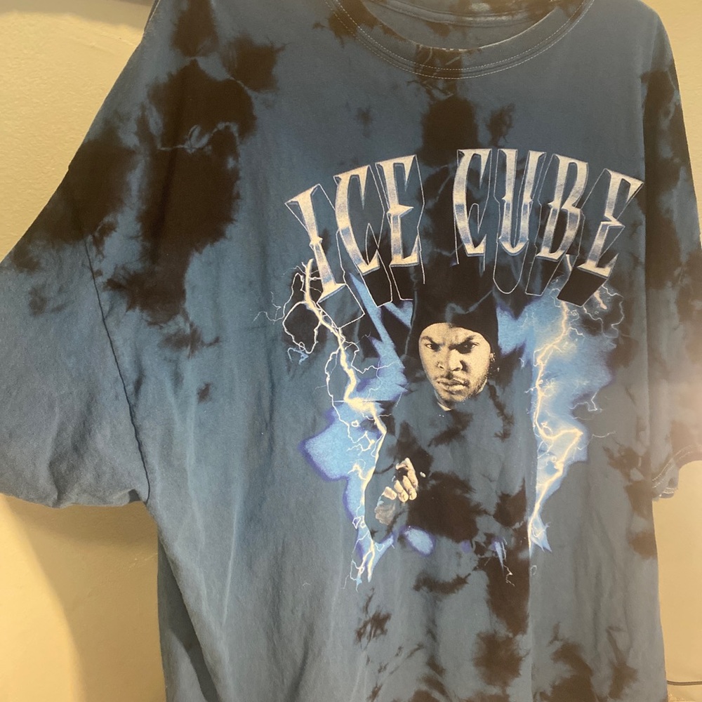 Ice Cube Graphic Tee
